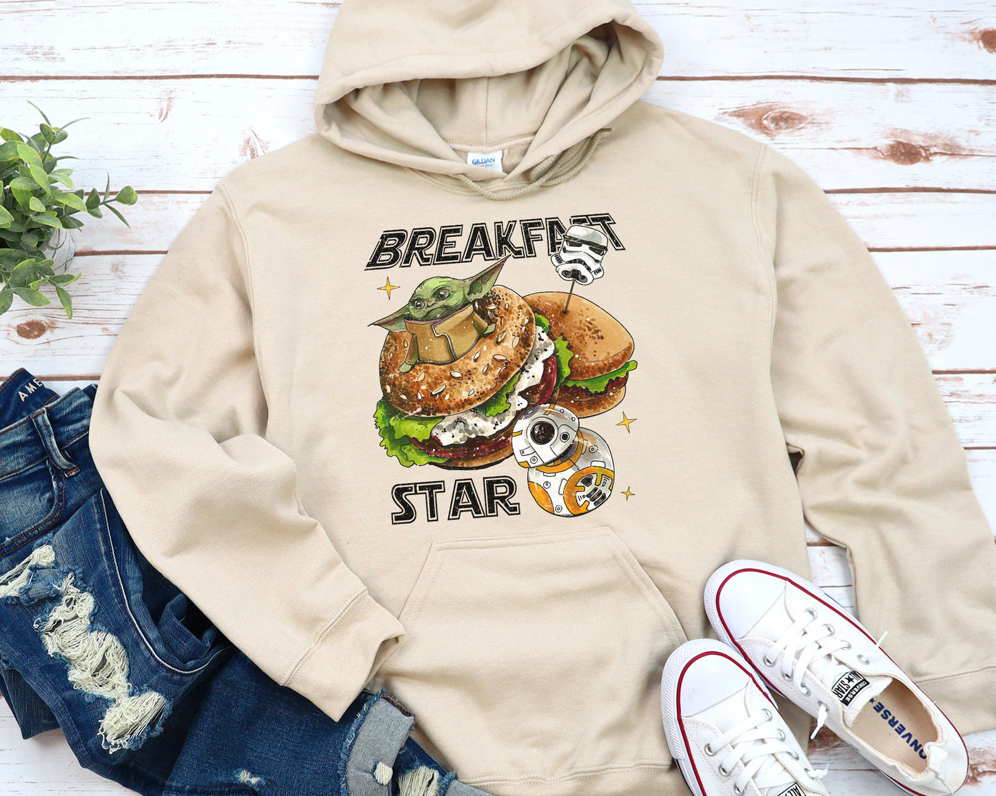 Retro Breakfast Star Shirt, Halftone Vintage Style T-Shirt, Sweatshirt, Hoodie, 80s Nostalgia Gift for Movie Lovers, Retro Aesthetic Fashion - Beige