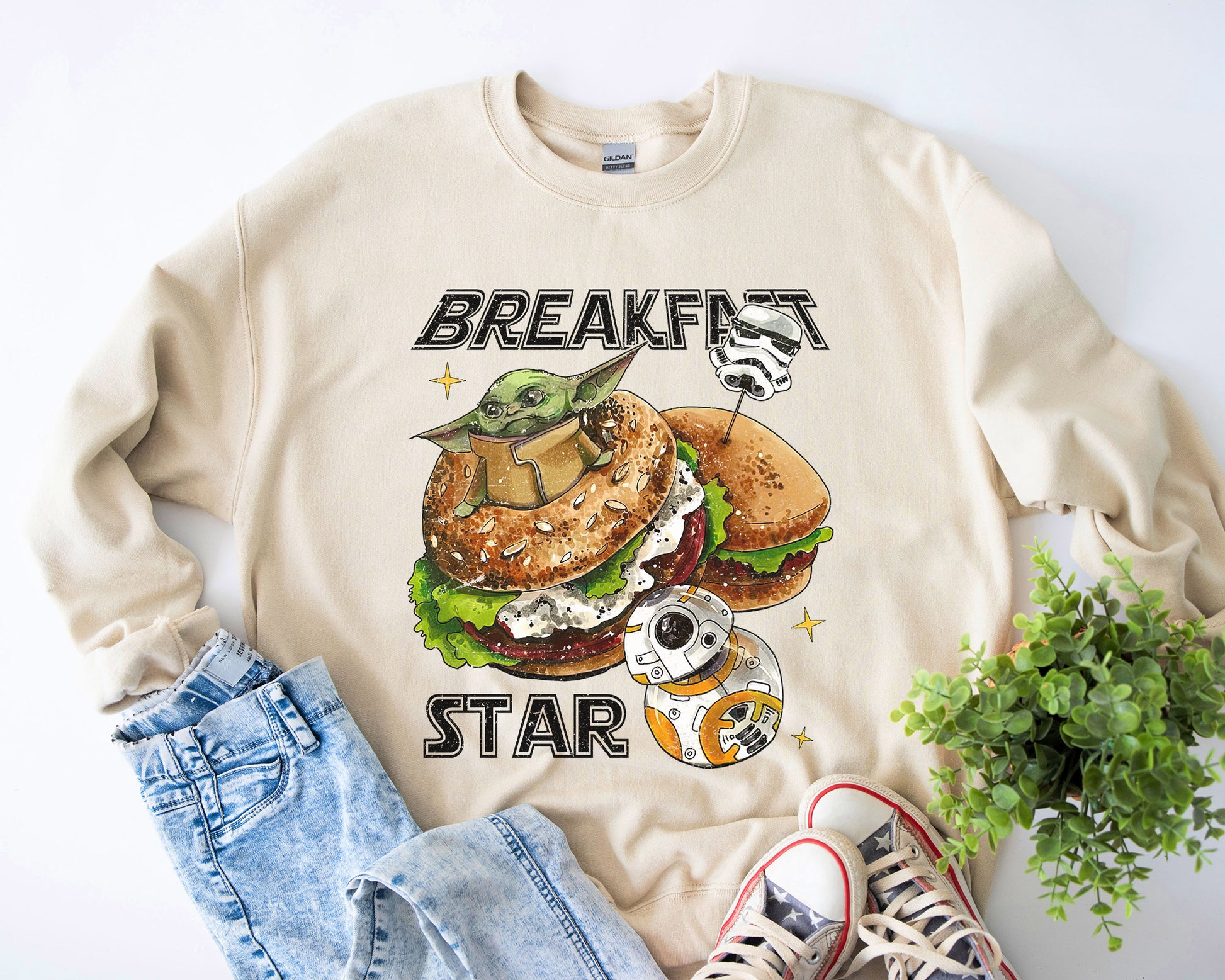 Retro Breakfast Star Shirt, Halftone Vintage Style T-Shirt, Sweatshirt, Hoodie, 80s Nostalgia Gift for Movie Lovers, Retro Aesthetic Fashion - Beige