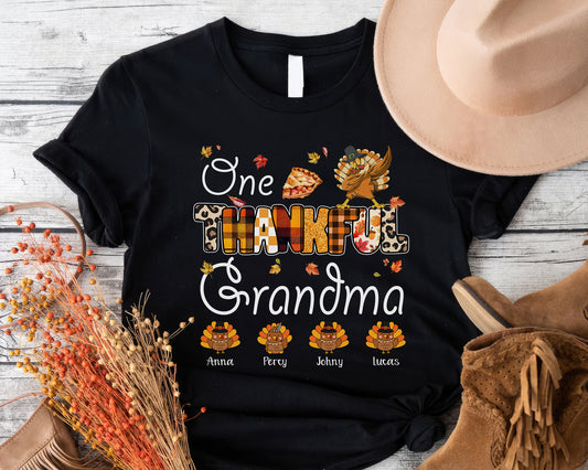 Autumn One Thankful Grandma with Little Turkey Tee | HalloThanksMas Cute Turkey T-shirt | Autumn Fall Vintage Retro Teacher Design - Black