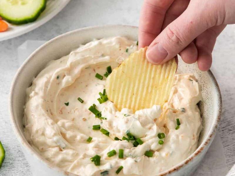 10-minute classic chip dip recipe