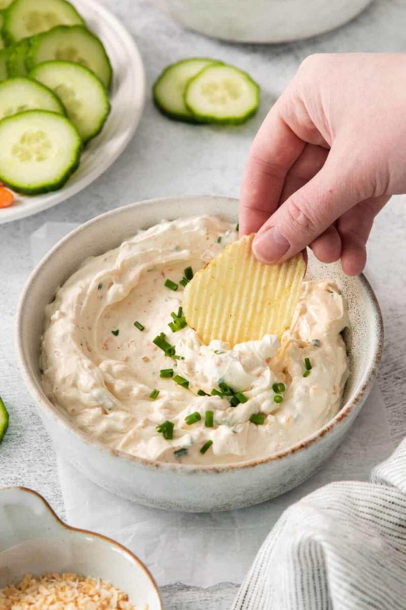 10-minute classic chip dip recipe