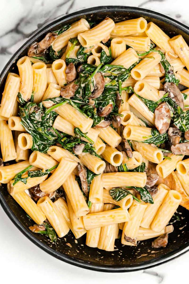 30-minute-easy-delicious-parmesan-mushroom-spinach-pasta-recipe-6