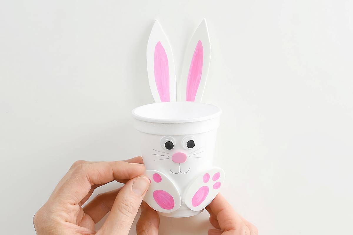 Make-a-foam-bunny-with-our-DIY-craft-tutorial-7