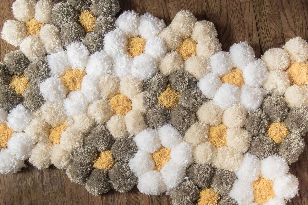 crafting-a-diy-pom-pom-rug-7