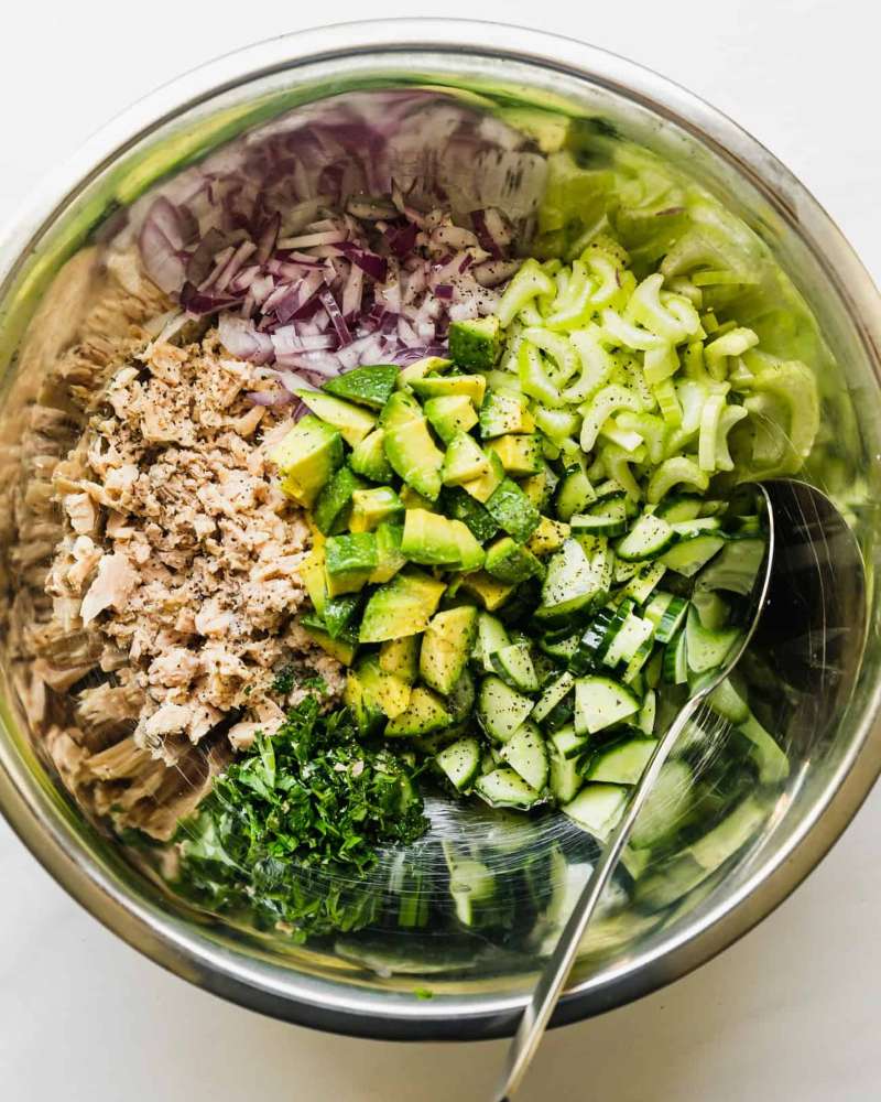 easy-and-creamy-avocado-tuna-salad-1