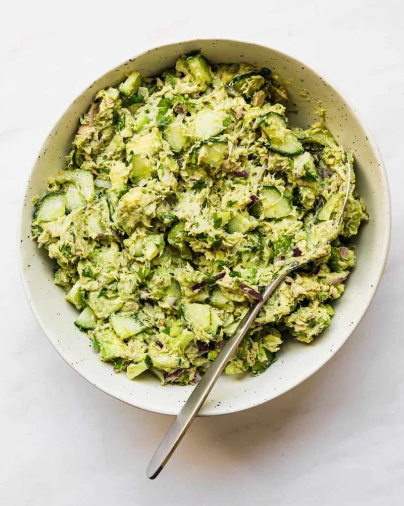 Easy and creamy avocado tuna salad