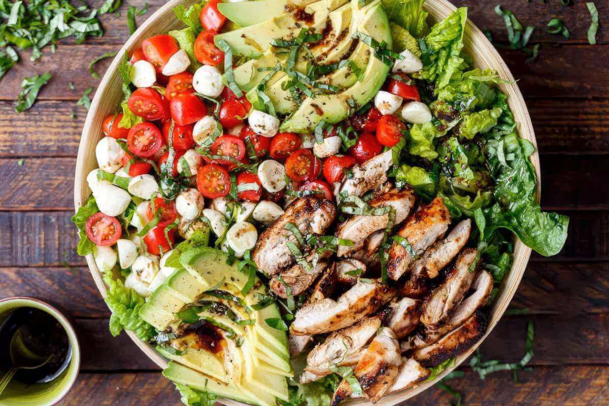 Grilled chicken avocado salad